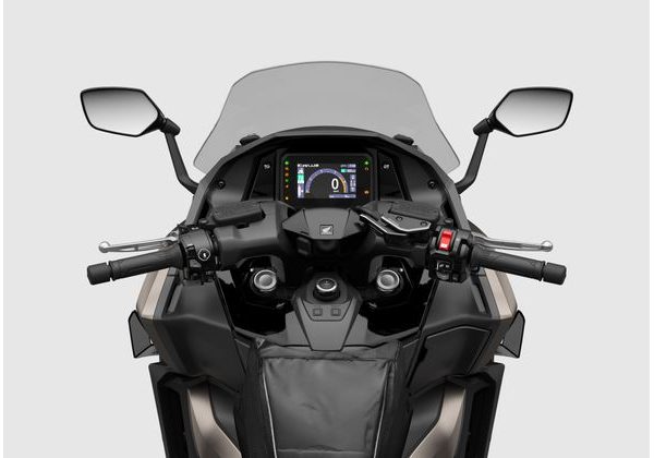 HONDA FORZA 750 - ČERNÁ 2025 - FORZA 750 - SKÚTRY