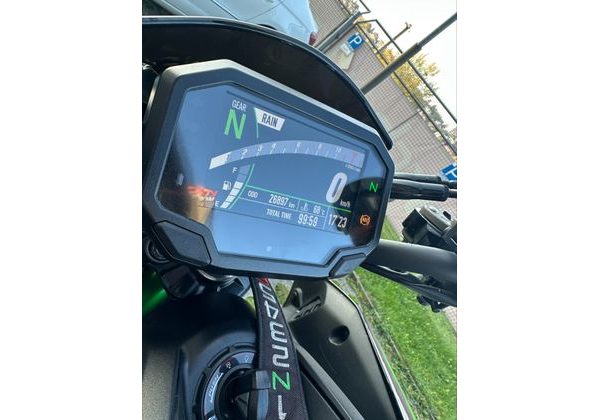 KAWASAKI Z900 SE - BAZAR - BAZAR MOTOCYKLŮ - MOTOBAZAR