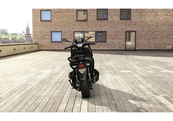 BMW C 400 X - BLACKSTORM METALLIC - URBAN MOBILITY - MOTORKY