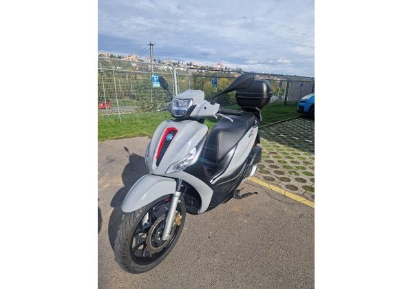 PIAGGIO MEDLEY 125 S - BAZAR - SKÚTRY - MOTOBAZAR