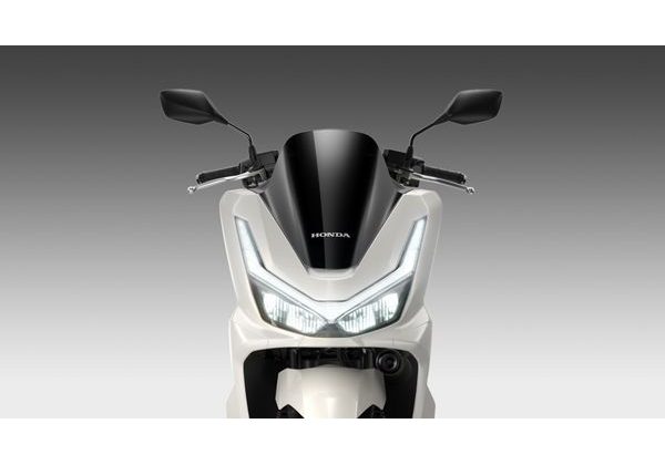HONDA PCX125 - BÍLÁ 2025 - PCX - SKÚTRY