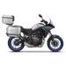 KOMPLETNÍ SADA HLINÍKOVÝCH KUFRŮ SHAD TERRA, 37L TOPCASE 36L/36L BOČNÍ KUFRY, VČETNĚ MONTÁŽNÍ SADY A PLOTNY SHAD YAMAHA MT-07 TRACER / TRACER 700 - SADY{% if kategorie.adresa_nazvy[0] != zbozi.kategorie.nazev %} - NA MOTORKU{% endif %}