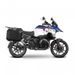 KOMPLETNÍ SADA BOČNÍCH HLINÍKOVÝCH KUFRŮ SHAD TERRA 36L/47L, VČETNĚ MONTÁŽNÍ SADY SHAD BMW R 1300 GS ADVENTURE - SADY - NA MOTORKU