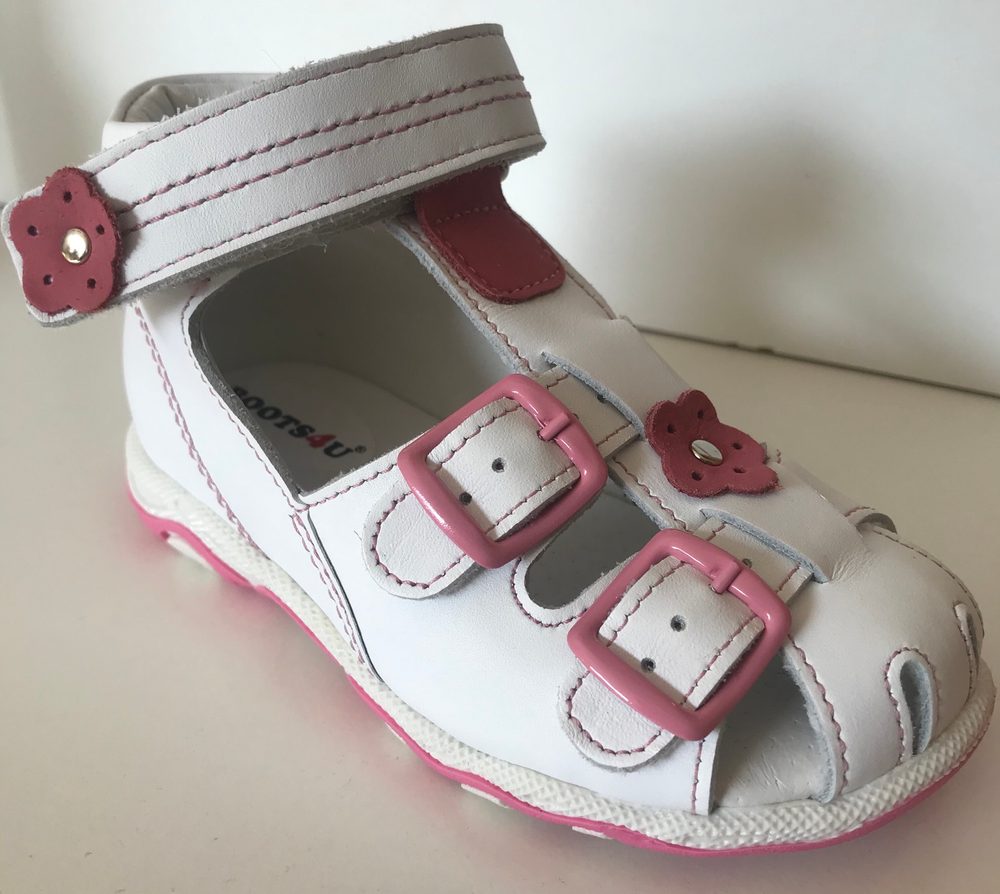 BOOTS4U letní boty T113 bílá