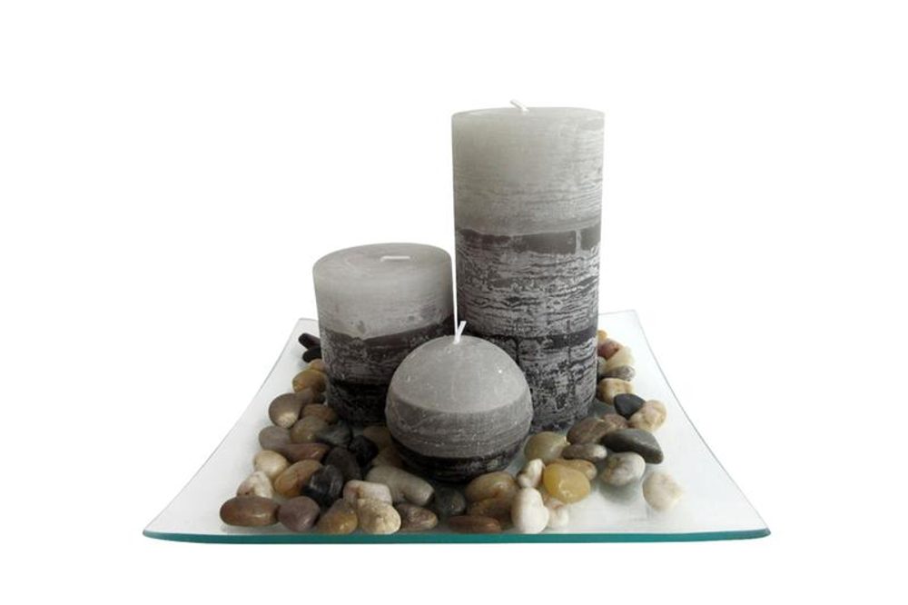 TORO Dárkový set 3 svíčky s vůní jasmín na skleněném podnosu s kameny_hamashop