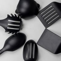 Naběračka WOODEN 33x10 cm