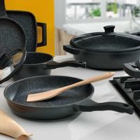 vařečka 30cm s 1otvorem, dřevo