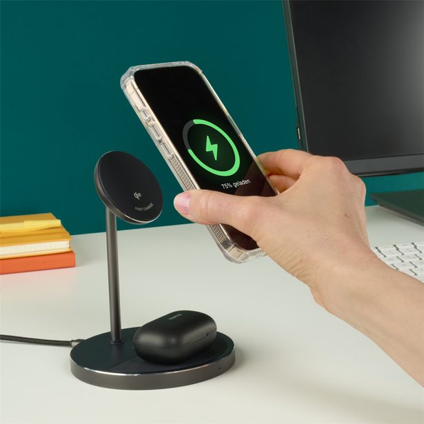 Hama bezdrátová nabíječka s držákem 2v1, Qi2 15 W, USB-C adaptér 45 W