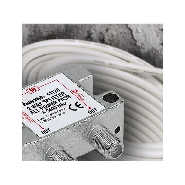 Hama SAT Distributor, 2 Way, Fully Shielded