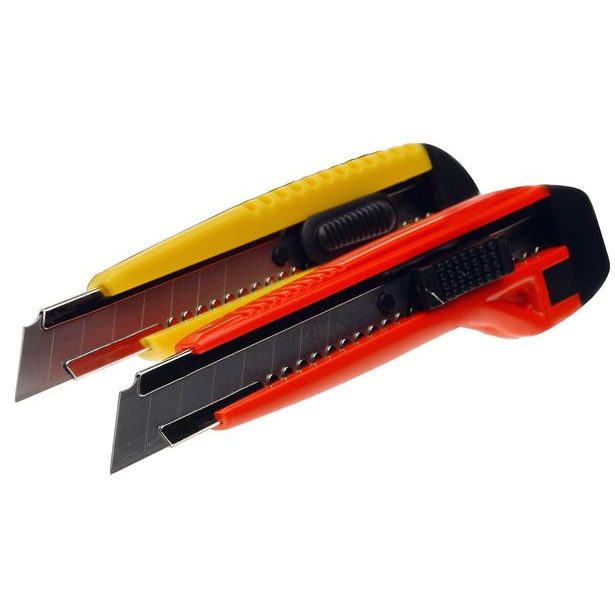 nůž ulamovací výsuvný, 2barvy, plast/kov