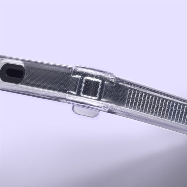 Hama Extreme Protect, kryt pro Apple iPhone 17 Pro Max, magnetický, D3O®, nežloutne, průhledný