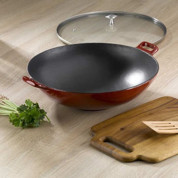 KELA Wok litinový s poklicí CALIDO 36 cm červená KL-11947