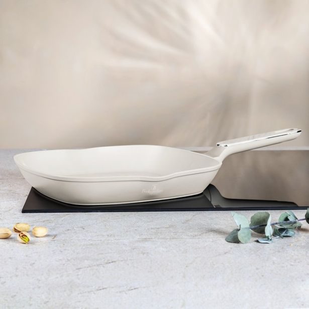 BERLINGERHAUS Sada pánví s titanovým povrchem 3 ks Sahara Marble Collection BH-8399