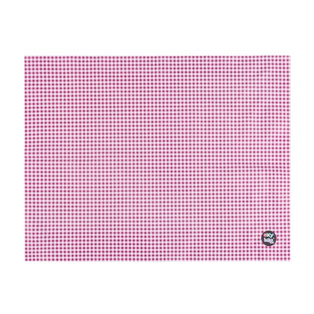 Ubrus do výtvarné výchovy 65x50cm červeno-bílé kostky 7-497