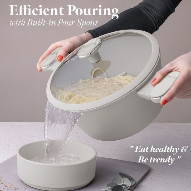 BERLINGERHAUS Sada nádobí s titanovým povrchem 15 ks Sahara Marble Collection BH-8401