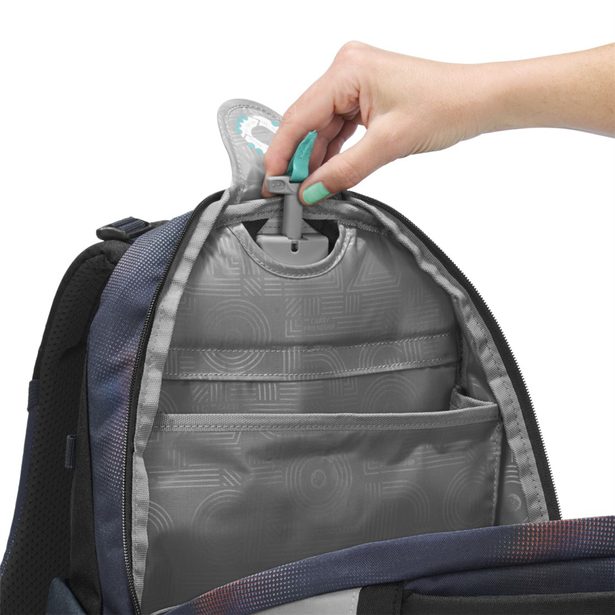 Školní batoh coocazoo MATE, Rainbow Illusion, AGR certifikát