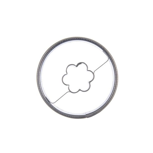 Vykrajovačka kolečko s kytičkou