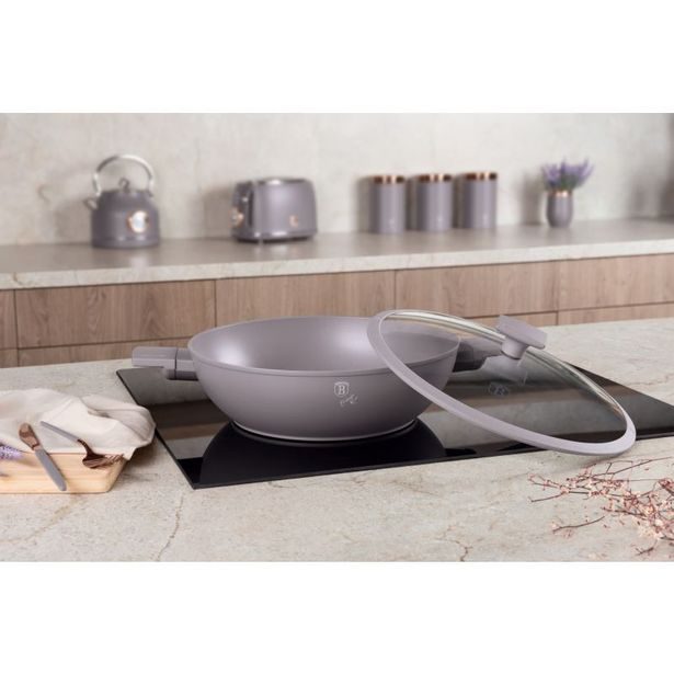 BERLINGERHAUS Pánev WOK s titanovým povrchem a poklicí 30 cm Taupe Collection BH-8095