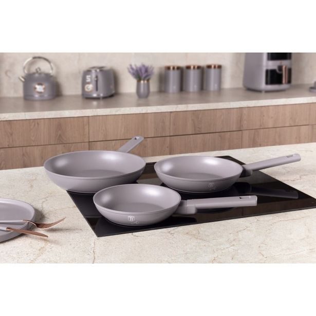 BERLINGERHAUS Sada pánví s titanovým povrchem 3 ks Taupe Collection BH-8108