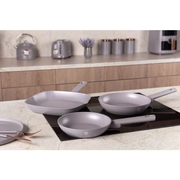 BERLINGERHAUS Sada pánví s titanovým povrchem 3 ks Taupe Collection steak BH-8109