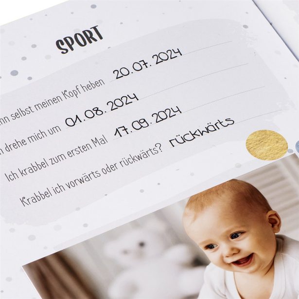 Deník miminka TO THE MOON 22x29 cm, 46 stran (v němčině)