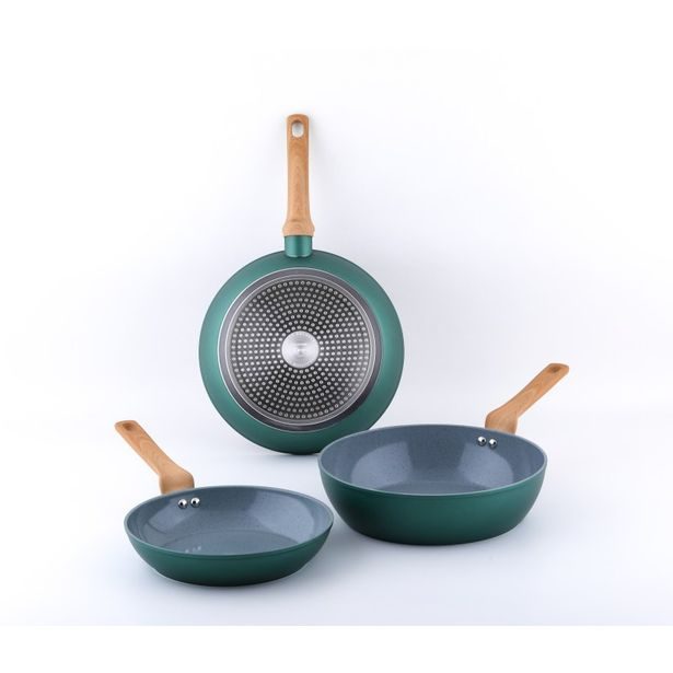 CS SOLINGEN Pánev s keramickým povrchem 24 cm PURE CS-097349