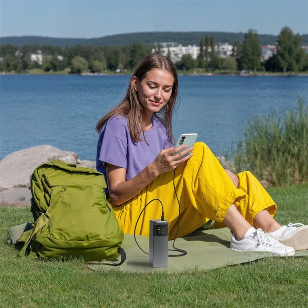 Hama High Power 65 W, powerbanka, 20000 mAh, 2x USB-C, 1x USB-A, PD, QC, displej