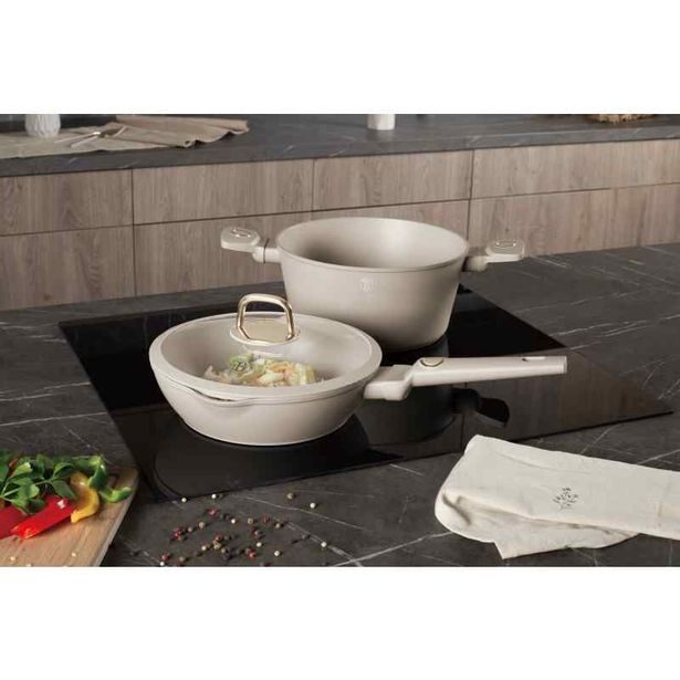 BERLINGERHAUS Kastrol s titanovým povrchem a poklicí 24 cm Sahara Collection BH-8071
