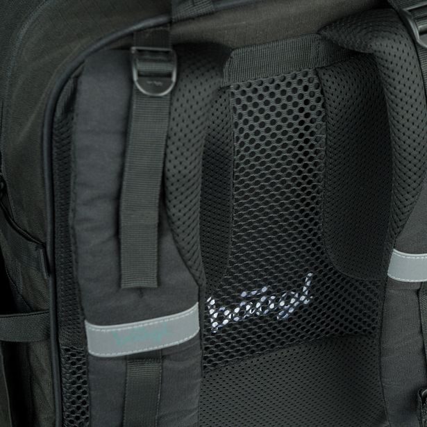 BAAGL Školní batoh Cubic Uni Černá