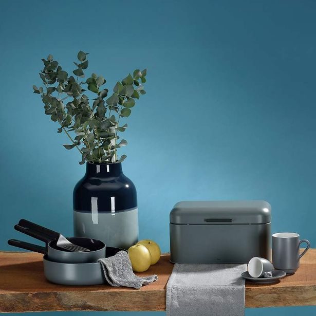 KELA Chlebník FRISCO kov modrý 30 x 18 x 16,5 cm KL-12845