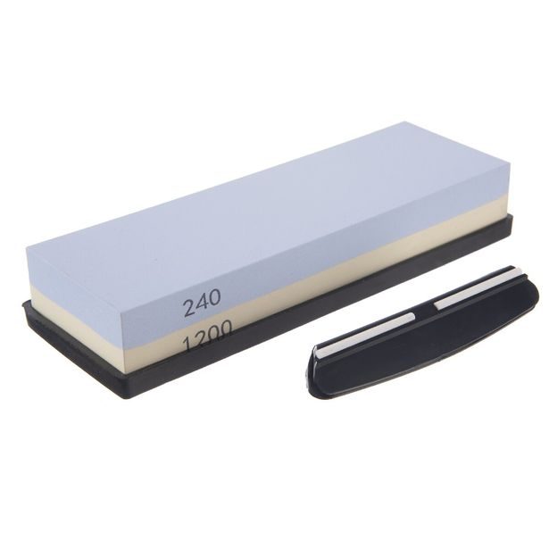 Brusný kámen s podložkou a úchytem na nože