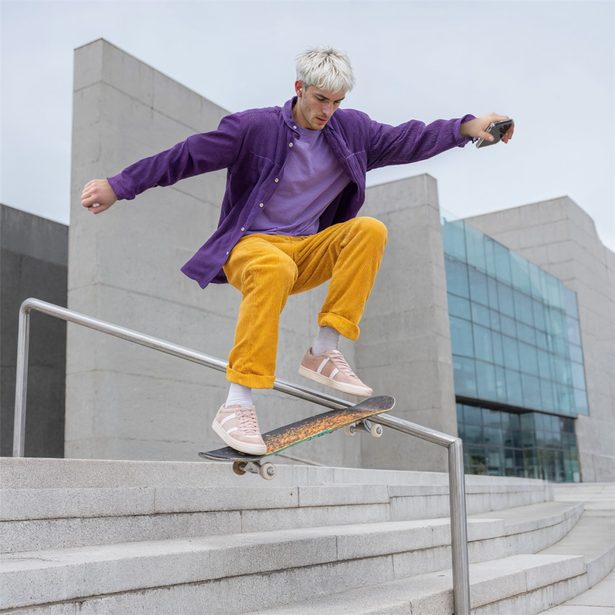 Hama Extreme Protect, kryt pro Apple iPhone 17 Pro, magnetický, D3O®, nežloutne, průhledný