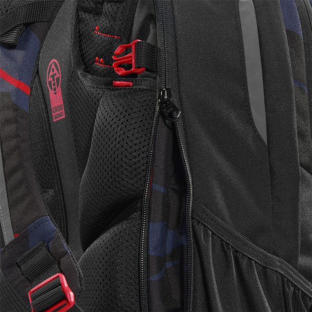 Školní batoh coocazoo PORTER,Lava Lines, certifikát AGR