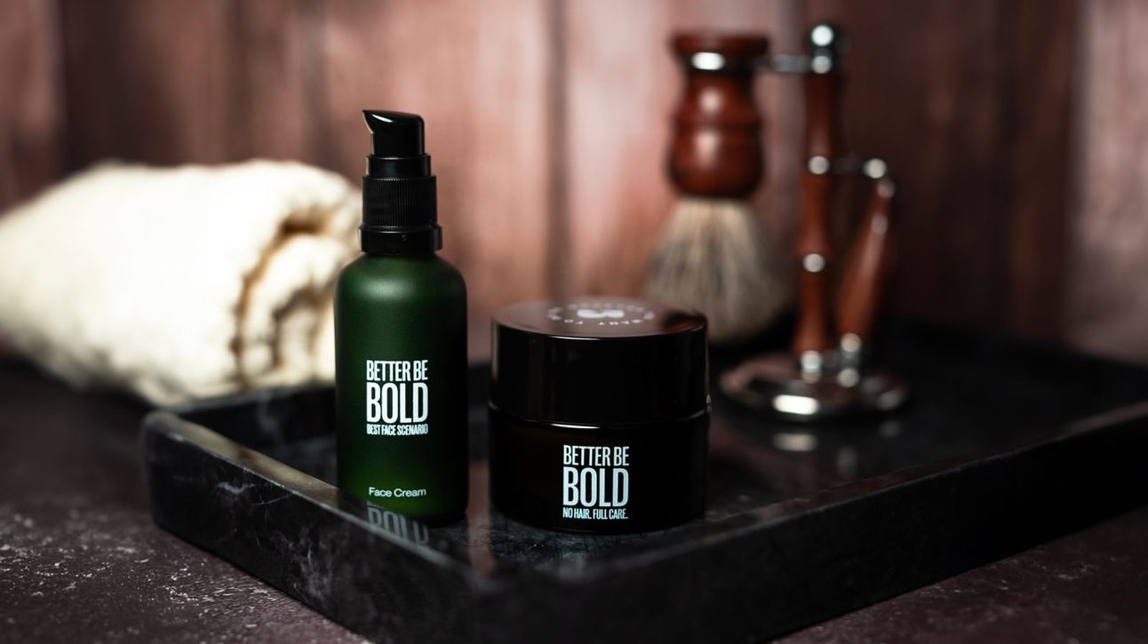 Życie bez włosów nie musi być kompromisem. Dzięki Better Be Bold to świadomy wybór