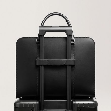 Carl Friedrik Smart Holder