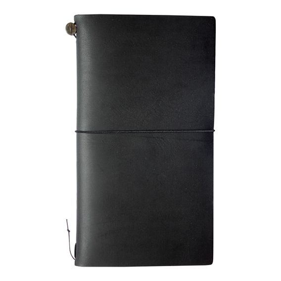 TRAVELER'S Notebook — Black