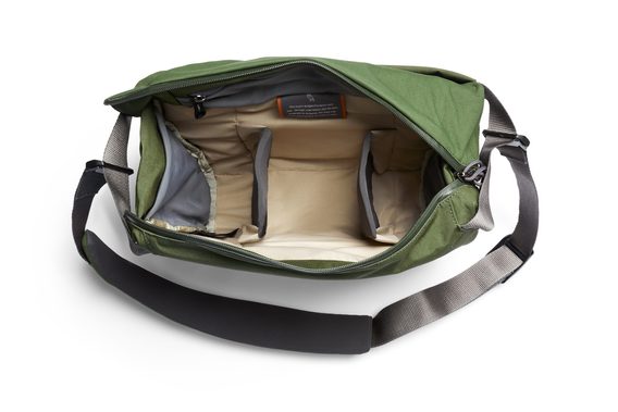 Bellroy Venture Sling (10 l) — Camera Edition