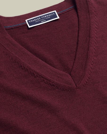Charles Tyrwhitt Pure Merino V-Neck Jumper — Burgundy