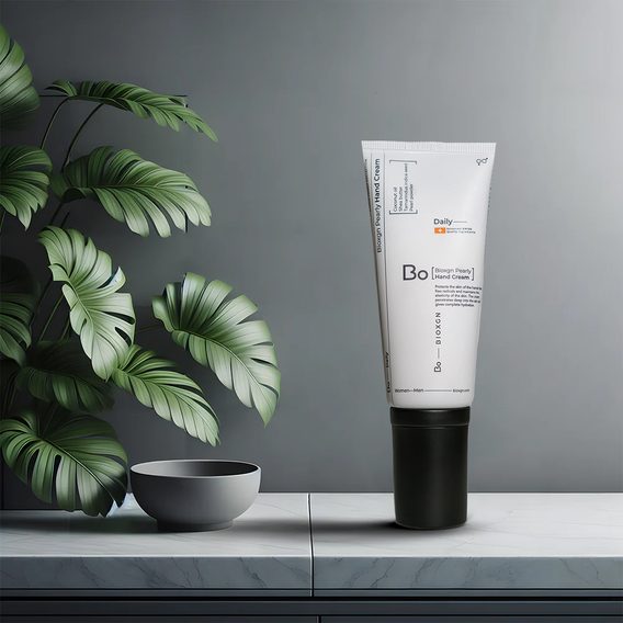 Bioxgn — Pearly Hand Cream (50 ml)