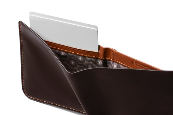 Bellroy Hide & Seek RFID