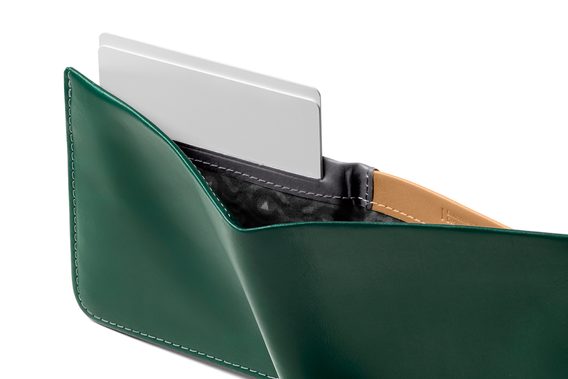 Bellroy Hide & Seek RFID