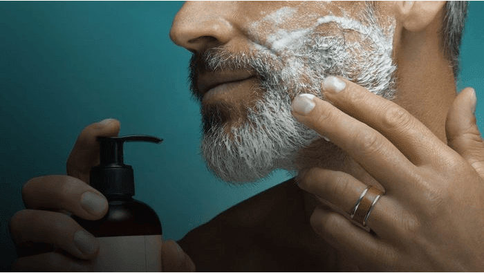 Jak uzyskać idealnie zadbaną brodę