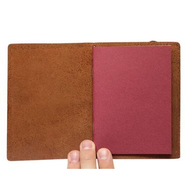 TRAVELER'S Notebook - maro (Passport)