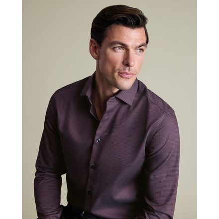Charles Tyrwhitt Non-Iron Stretch Texture Shirt – Burgundy Red