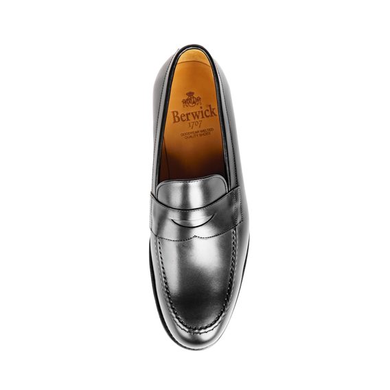 Berwick Hamilton — Black / Leather