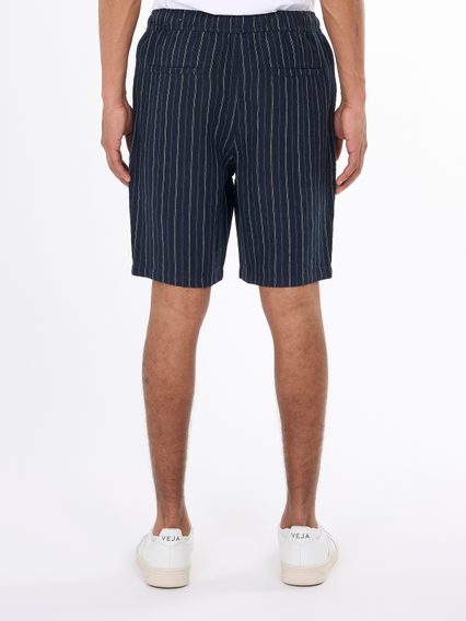 Pantaloni scurți din in Knowledge Cotton Apparel — Stripe Navy