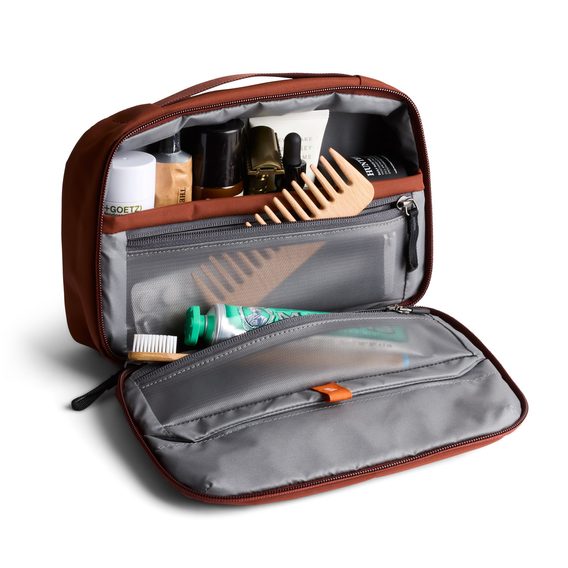 Bellroy — Hanging Toiletry Kit