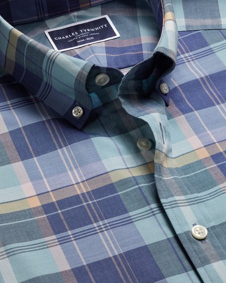 Charles Tyrwhitt Non-Iron Stretch Poplin Slub Shirt — Spearmint