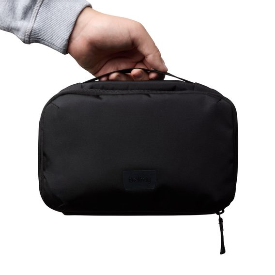 Bellroy — Hanging Toiletry Kit