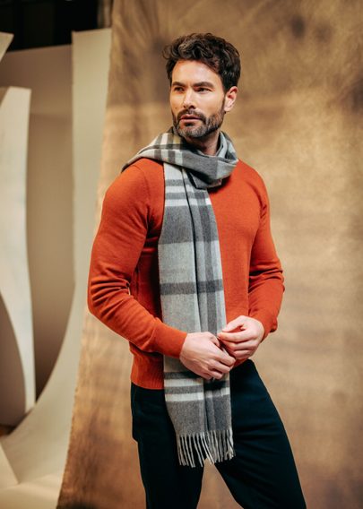 Joshua Ellis Black Watch Ripple Cashmere Scarf — Grey